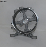 Крышка альтернатора опорная (под подшипник,лапы) SGG 9000(.L.), LC192FD / Alternator bracket (660010002-0001)