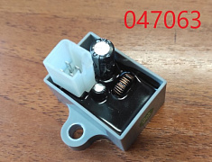 Реле зарядки АКБ SGG 2800(..)-8000(..) KM / Charging voltage regulator relay (04.06.35649-500002-00)