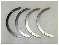 Полукольца упорные вала коленчатого TDH 192 6LTE (к-т на 1 дв-ль ,из 4 шт.) /Crankshaft thrusting pi