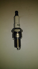 Свеча зажигания бензинового двигателя GX160-S460/Spark plug