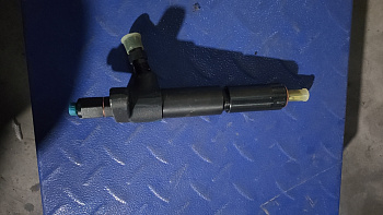 Форсунка топливная в сборе TDA-N 230 6 LTE/Fuel injector assy