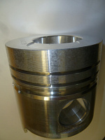 Поршень Ricardo R6105ZDS1; TDK 84 6LT(D=105,h=110 мм ) /Piston